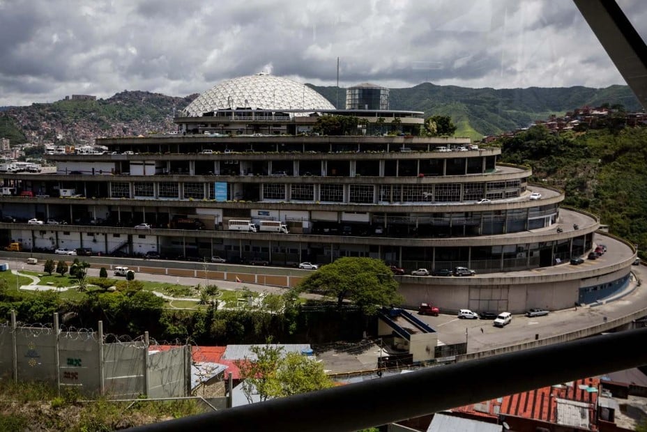La ONG Foro Penal computa 823 presos políticos en Venezuela, incluidas cien mujeres - AlbertoNews