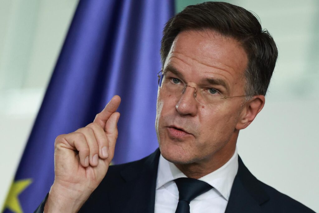 La OTAN advierte que Rusia es una "fuerza desestabilizadora" para Europa y el mundo - AlbertoNews