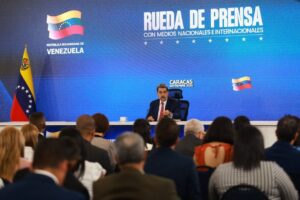 La arremetida que lanzó Nicolás Maduro contra Volker Türk ante medios internacionales | lapatilla.com