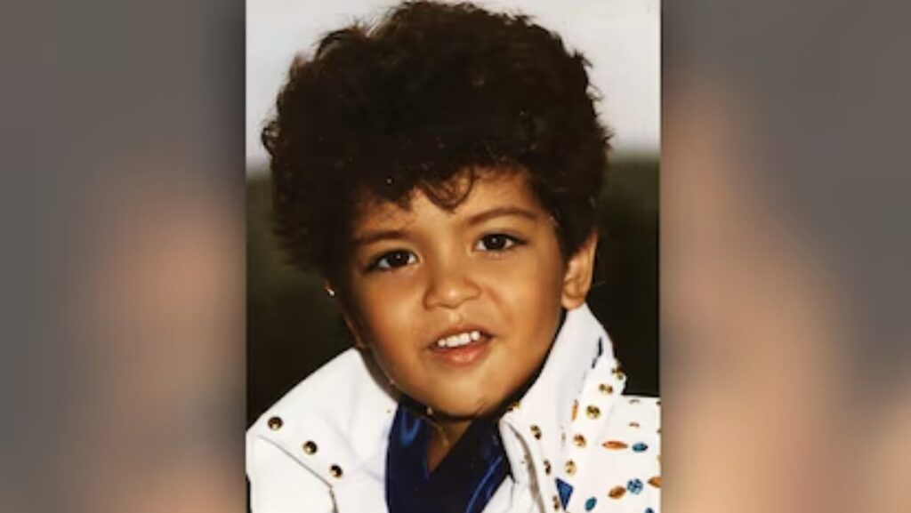 La foto del pasado de un ídolo del pop: Imitaba a Elvis y Michael Jackson, ¿sabes quién es? - AlbertoNews
