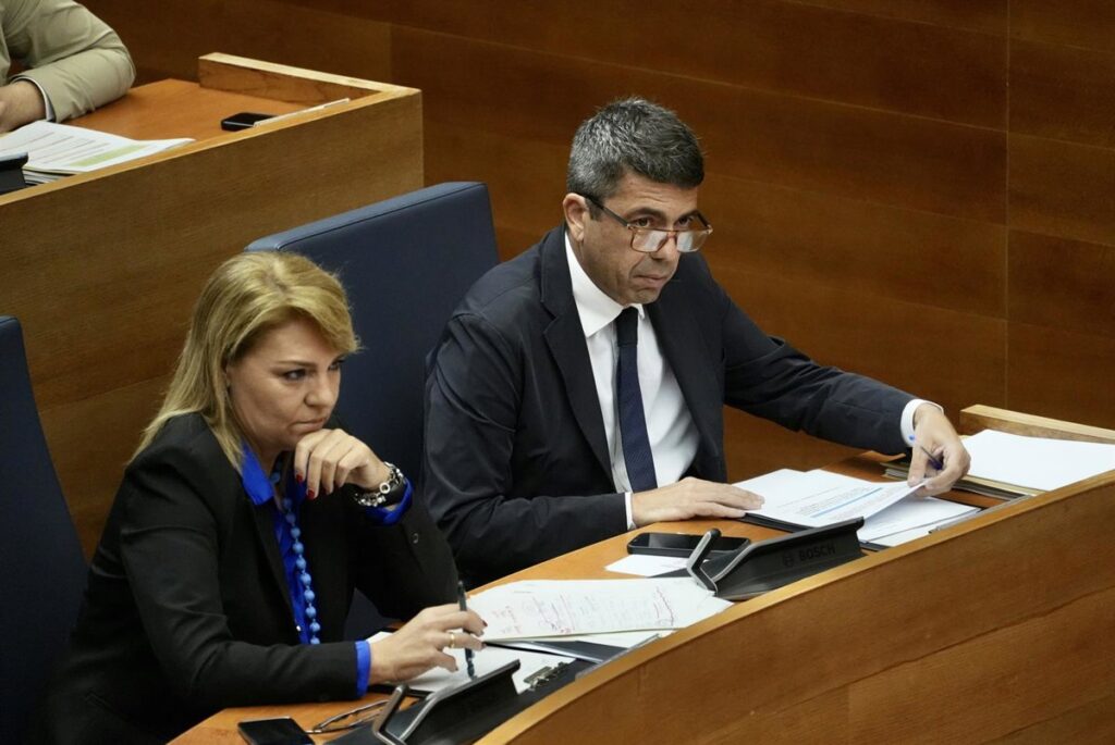 La jueza cita como testigo a Camarero, une la carta de Vilaplana y reitera a Mazón que puede declarar como investigado
