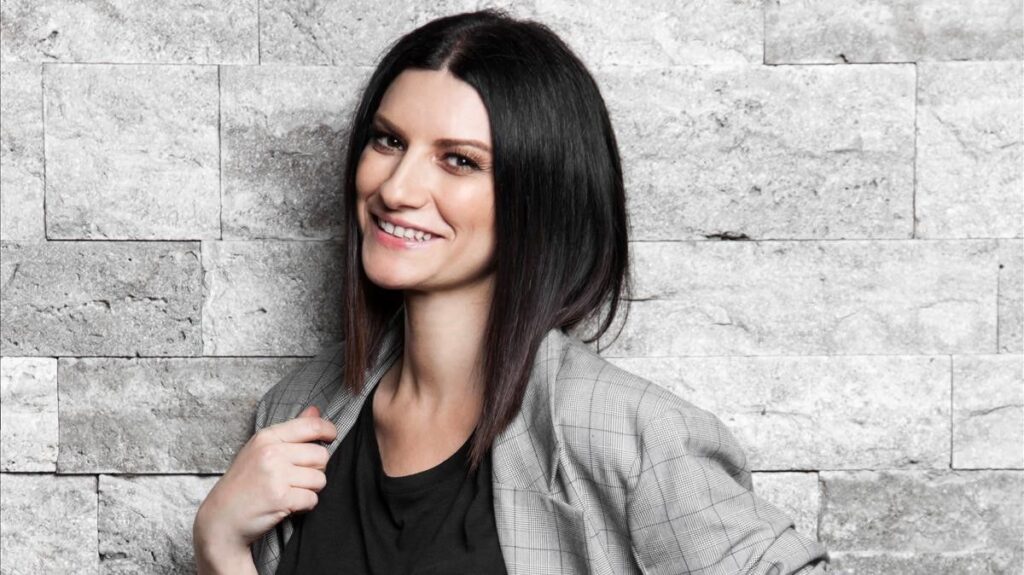 Laura Pausini anuncia una gira internacional con fechas en once países de Latinoamérica - AlbertoNews