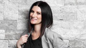 Laura Pausini anuncia una gira internacional con fechas en once países de Latinoamérica – AlbertoNews
