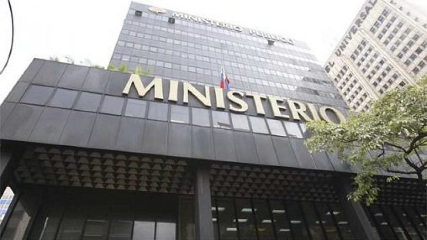 MP procesa a 570 funcionarios en operación anticorrupción