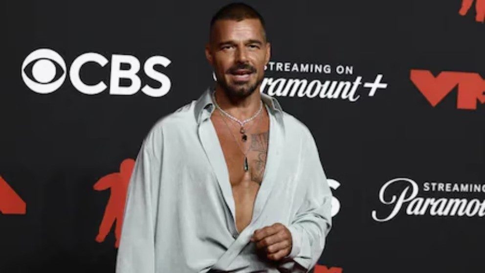 MTV VMA’S 2025: Ricky Martin hizo historia al ser el primer artista en recibir el Latin Icon Award por su trayectoria - AlbertoNews