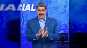 Maduro anuncia que desde el 1º de octubre arranca la Navidad