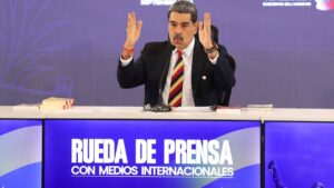 Maduro dice que Venezuela enfrenta la mayor amenaza que ha conocido América Latina en un siglo | elperiodico.com