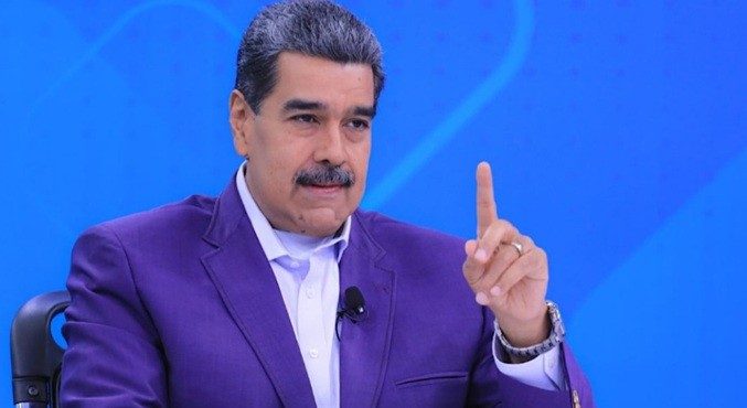 Maduro propone a la CELAC una reunión de emergencia por la paz