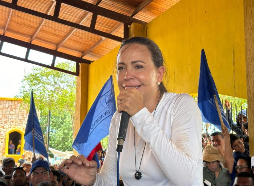 María Corina Machado: Te roban, te humillan y ahora pretenden que tú salgas a defenderlos