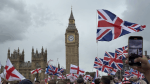 Más de 110.000 personas colmaron Londres en la mayor marcha antiinmigración de los últimos años