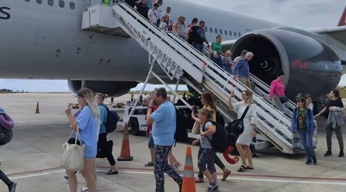 Más de 500 turistas rusos llegan a la Isla de Margarita