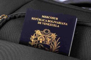 Más del 55% de venezolanos no tienen pasaporte y concentran el 93% de solicitudes de asilo en este país