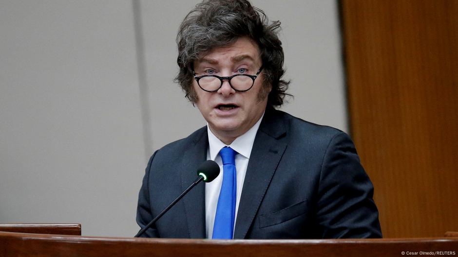Milei confirma que Argentina negocia otro préstamo de EE.UU. – DW – 20/09/2025
