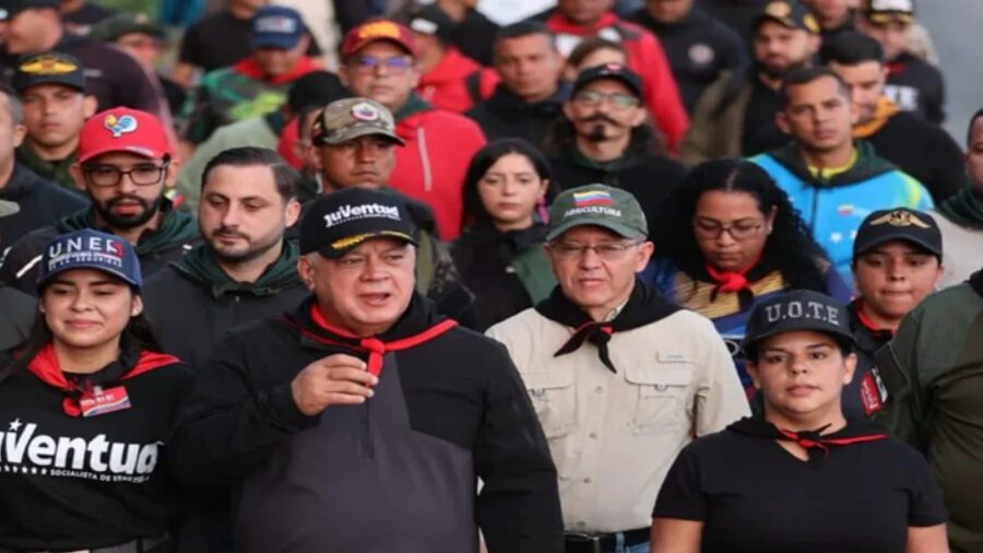 Milicianos inician su adiestramiento para la defensa integral del país