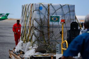 Ministerio de Salud anunció la llegada de 300.000 vacunas desde Brasil para combatir la tuberculosis (Fotos) – AlbertoNews
