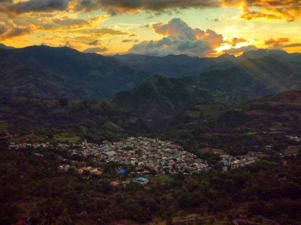 Muchos viven sobre un tesoro de esmeraldas en esta zona de Colombia… y no lo saben | Regiones | Economía