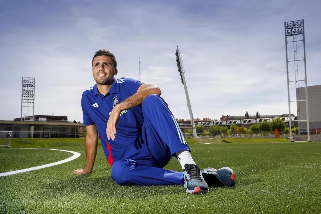 Mundial 2026 EEUU: Rodri: "He tenido que oxigenar el coco. ¿Que hoy me apetece desayunar galletas de chocolate? Pues las desayuno. Parece una gilipollez, pero es la hostia a nivel mental"