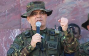 Padrino López anunció reforzamiento militar en aguas marítimas