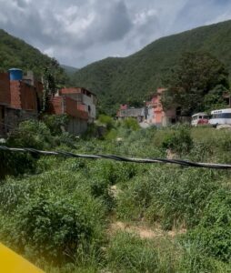 Piden desmalezamiento de la Curucutí