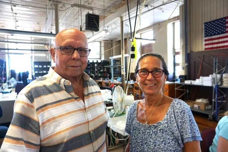 "Pierdo 100 mil dólares al mes": los empresarios en EEUU afectados por los aranceles de Trump - AlbertoNews