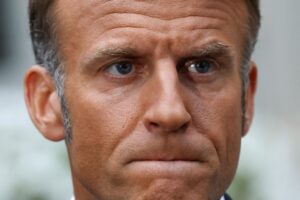 Popularidad de Macron llega a su nivel más bajo – AlbertoNews