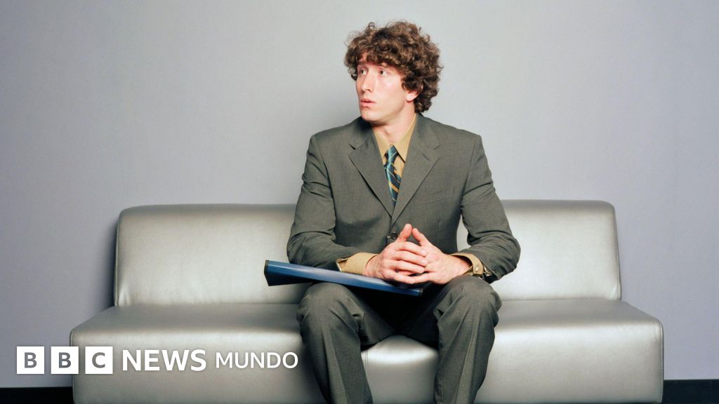 Por qué es tan difícil para los jóvenes encontrar trabajo en este momento (y qué habilidades necesitan para tener éxito, según un experto de LinkedIn)