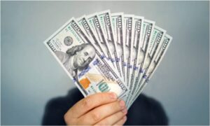 Precio del dólar del 2 de septiembre se acerca a los 150 bolívares