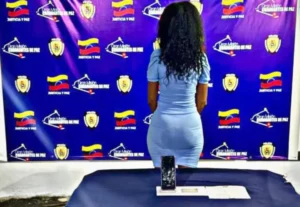 Pretendía utilizar sus «influencias» en un comando de la policía