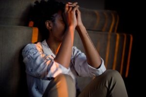Qué es el ‘miedo del domingo’ y cómo enfrentarlo de manera efectiva, según expertos