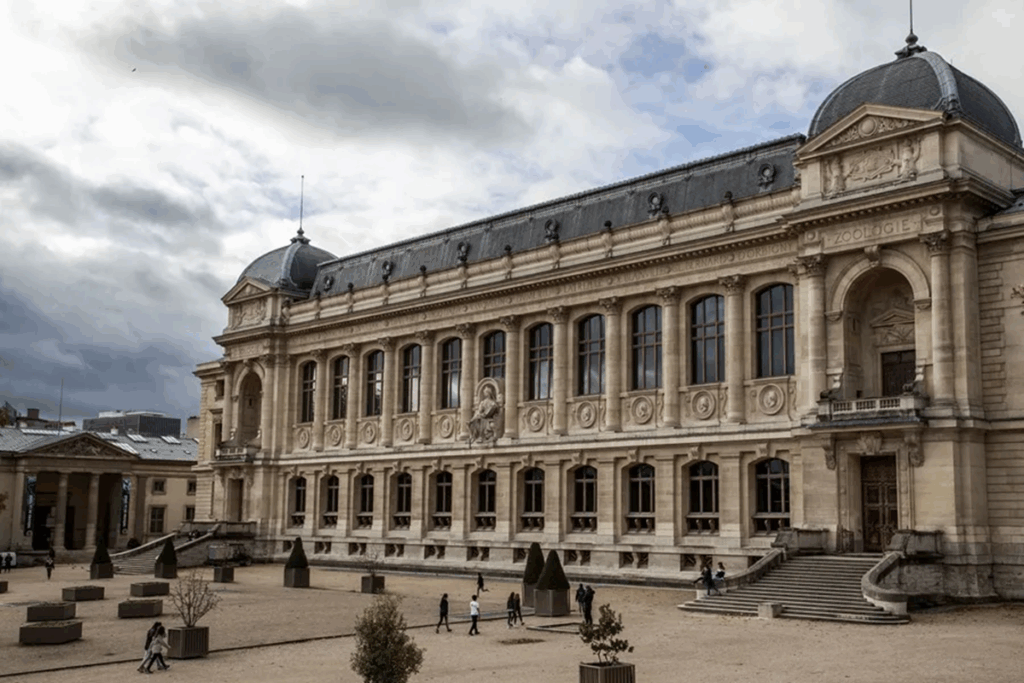 Robados unos 6 kilos de oro en las colecciones del Museo Nacional de Historia Natural de París