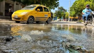 Santa Marta estalla en protestas contra la crisis de agua y alcantarillado; culpan a la Essmar