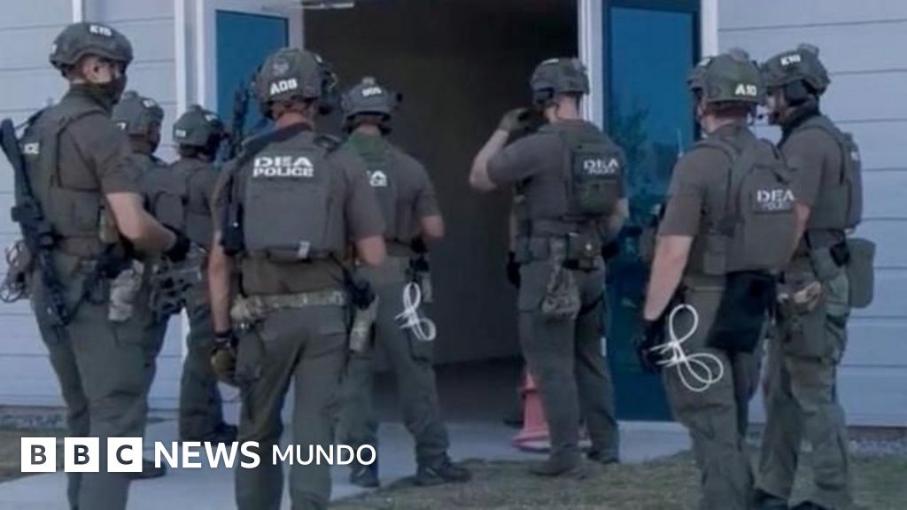 Seúl llega a un acuerdo con EE.UU. para liberar y repatriar a cientos de surcoreanos detenidos en una fábrica de Hyundai