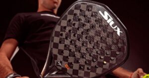 Siux recupera liderazgo en pádel hundiendo el precio de una de sus palas más vendidas como la Fenix Elite 5