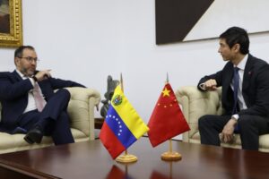 «Solidaridad»: Repetitivo mensaje que recibe el chavismo de China ante operativos de EEUU en el Caribe | lapatilla.com
