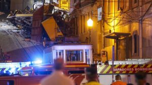 TRAGEDIA PORTUGAL | Empleados del funicular accidentado en Lisboa ya habían denunciado su mal estado, según los sindicatos | elperiodico.com