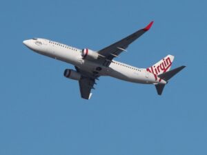 Todos los baños dejaron de funcionar durante un vuelo y se le pidió a los pasajeros que «orinaran en botellas»