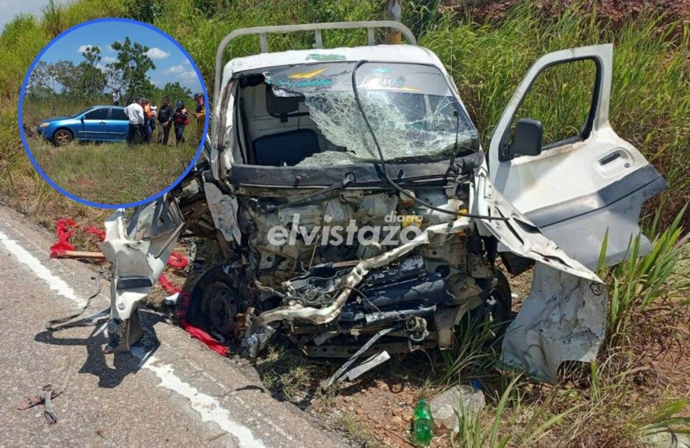 Tres lesionados dejó colisión de Kia Cerato y mini pick up Chana en carretera La Ceiba - Urica