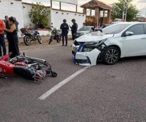 Tres lesionados tras colisión de moto con vehículo en Pueblo Nuevo – Diario La Nación