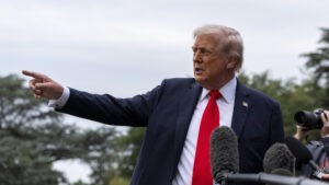 Trump: «Ucrania está en serios problemas»