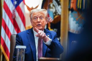 Trump acusa a Xi, Kim y Putin de conspirar contra EE.UU. en reunión de Beijing – AlbertoNews