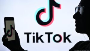 Trump espera zanjar acuerdo sobre Tiktok en llamada con Xi – DW – 19/09/2025