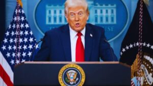 Trump patea el tablero y aumenta a u$s100.000 el costo de esta visa
