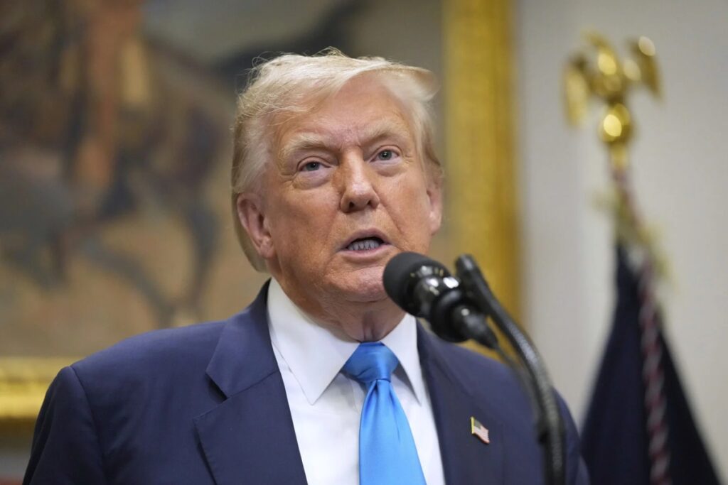 Trump sobre despliegue militar cerca en el Caribe: “Venezuela ha sido un problema en términos de drogas y enviando los peores criminales del mundo a nuestro país” - AlbertoNews