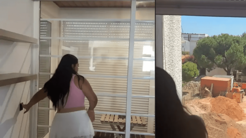 Turistas reservaron un Airbnb en Portugal con vista al mar y se encontraron con una construcción