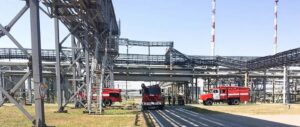 Ucrania dice haber alcanzado refinería rusa en Leningrado – AlbertoNews