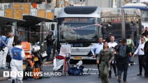 Un tiroteo en una parada de autobús de Jerusalén deja al menos 6 muertos, entre ellos un joven español