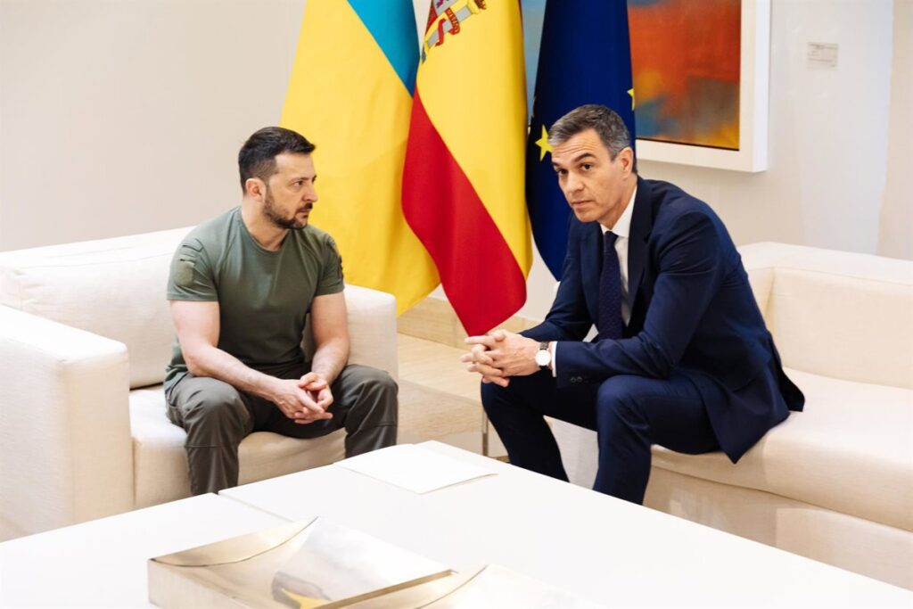 Una avería en el avión obliga a Sánchez a cancelar su viaje a París para  reunirse con Zelenski y otros líderes | europapress.es - Tenemos Noticias  de Latinoamérica y el Mundo