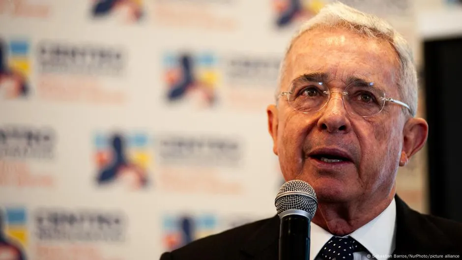 Uribe buscará llegar al Congreso pese a condena – DW – 11/09/2025