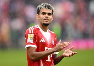 VIDEO: Luis Díaz ganó el premio al mejor gol de agosto en la Bundesliga.
