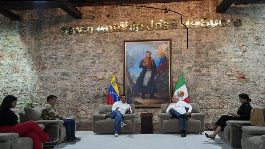 Venezuela y México se reúnen para fortalecer lazos diplomáticos